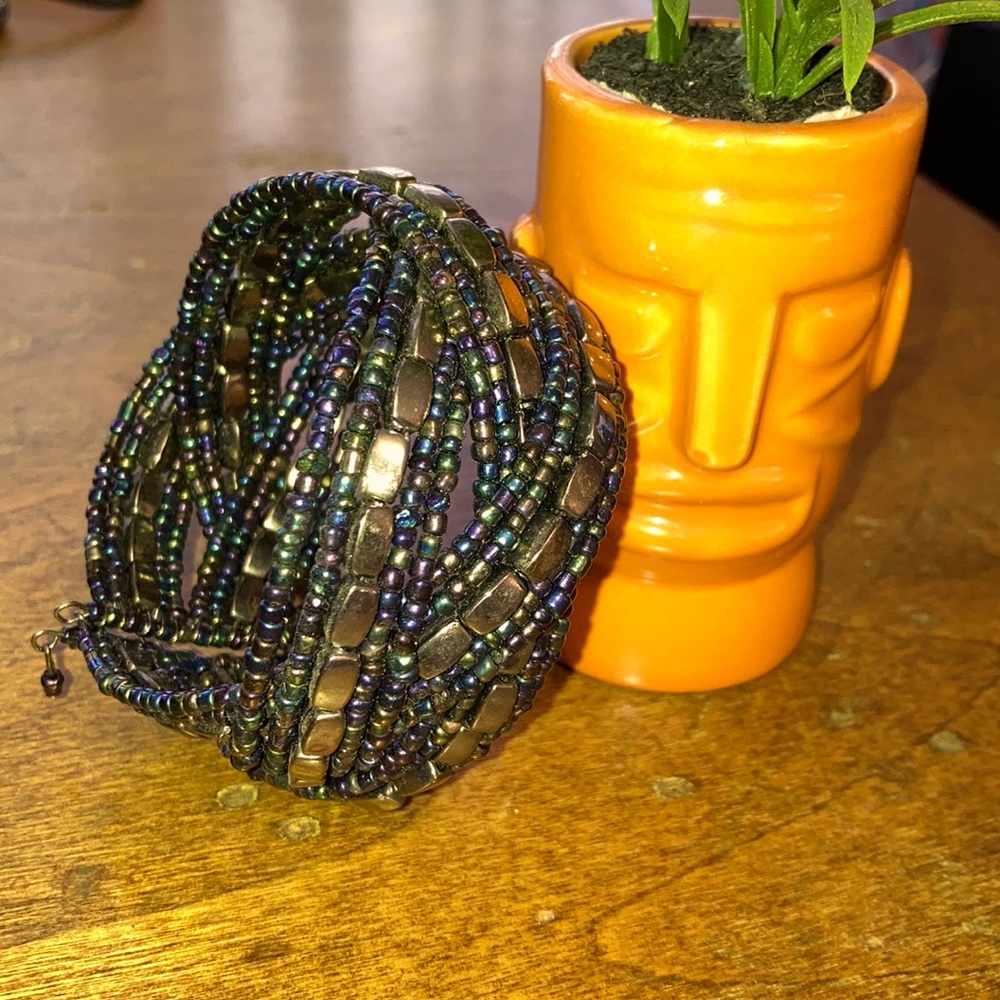 👛Seed bead cuff👛